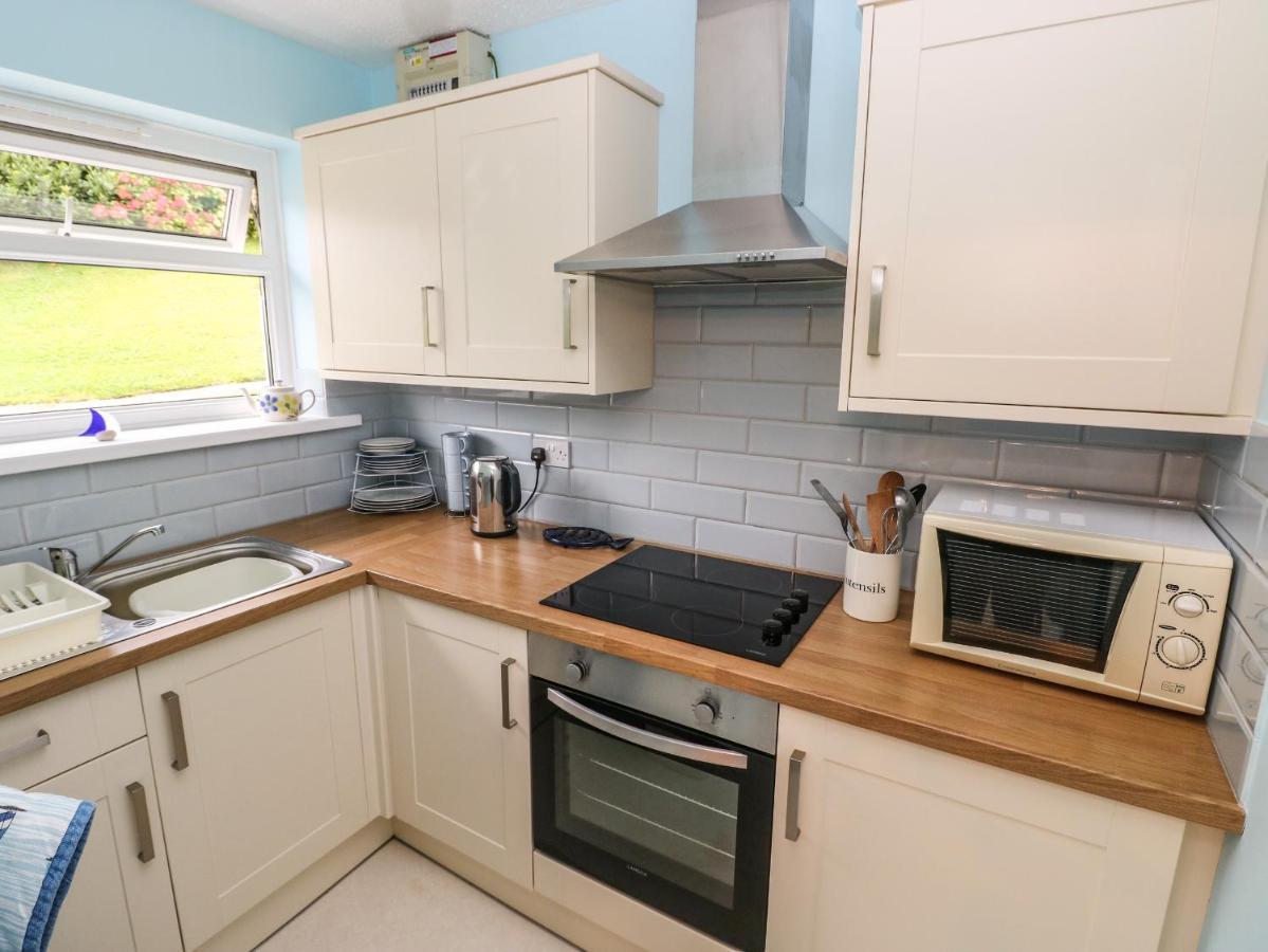 Villa Number 6 Oxwich Leisure Park Swansea Esterno foto