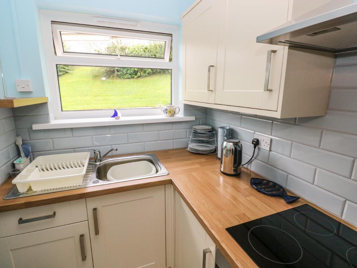 Villa Number 6 Oxwich Leisure Park Swansea Esterno foto